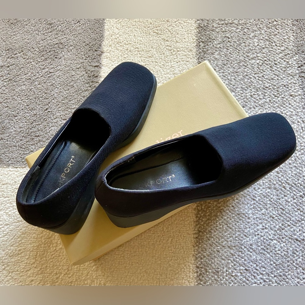 Rockport Women’s Black Shoes Size 6.5